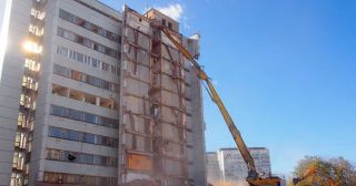 Демонтаж многоэтажного дома Балтийск, цена от 3653 руб.