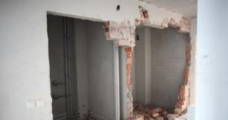 Демонтаж стен Балтийск, цена от 2933 руб.